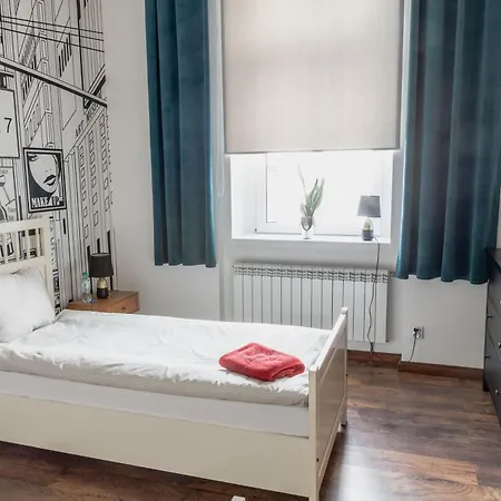 Atelier ホステル レシュノ